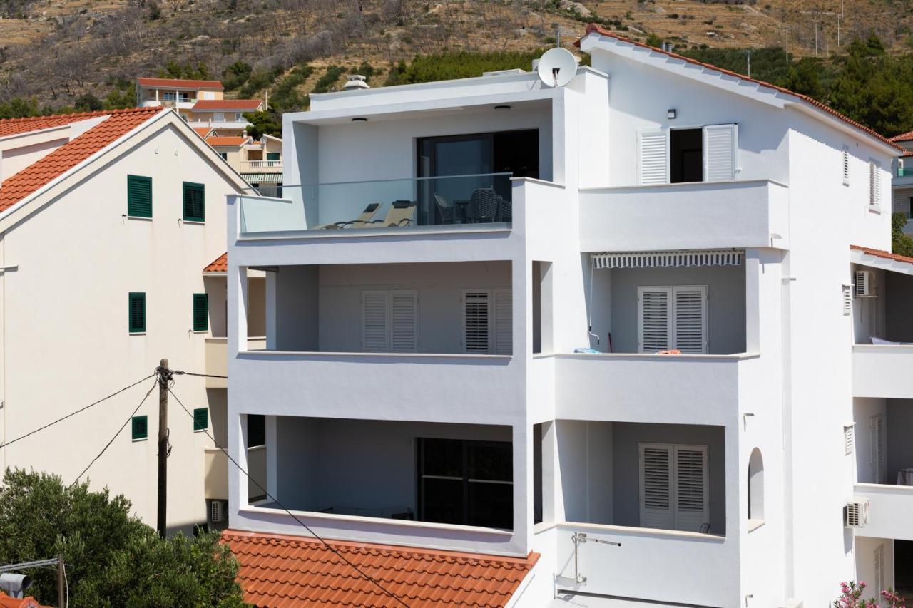 Apartments Ban Mimice Bagian luar foto