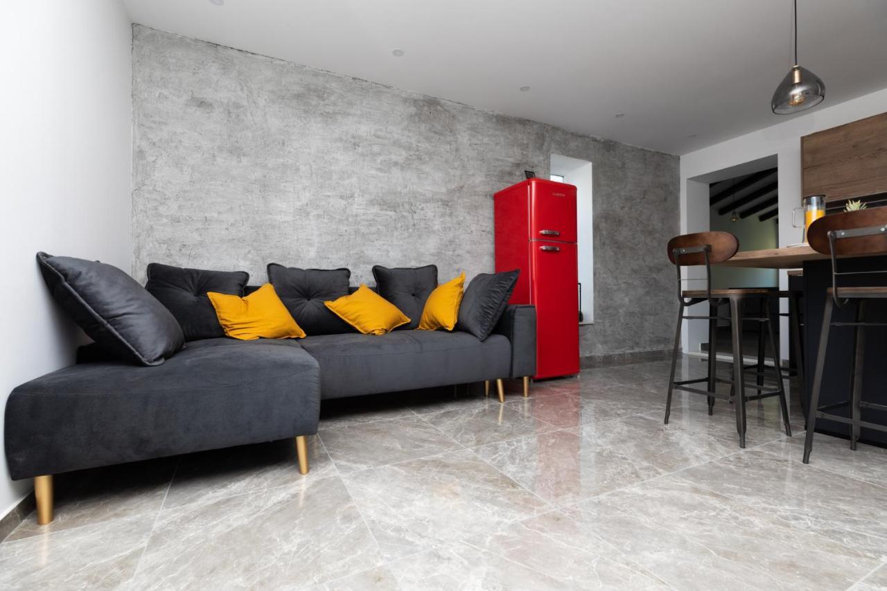 Apartments Ban Mimice Bagian luar foto