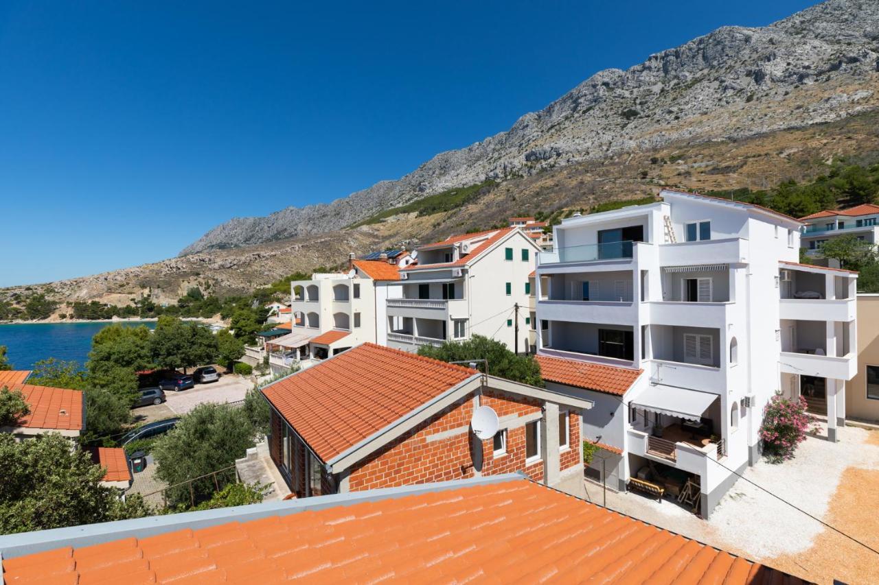 Apartments Ban Mimice Bagian luar foto